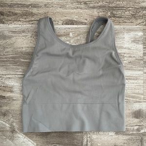 Victoria Sport Crop Tank